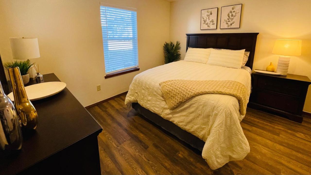 Ou-2 Bed 2 Bath Apartment Close To Ou Oklahoma City Buitenkant foto